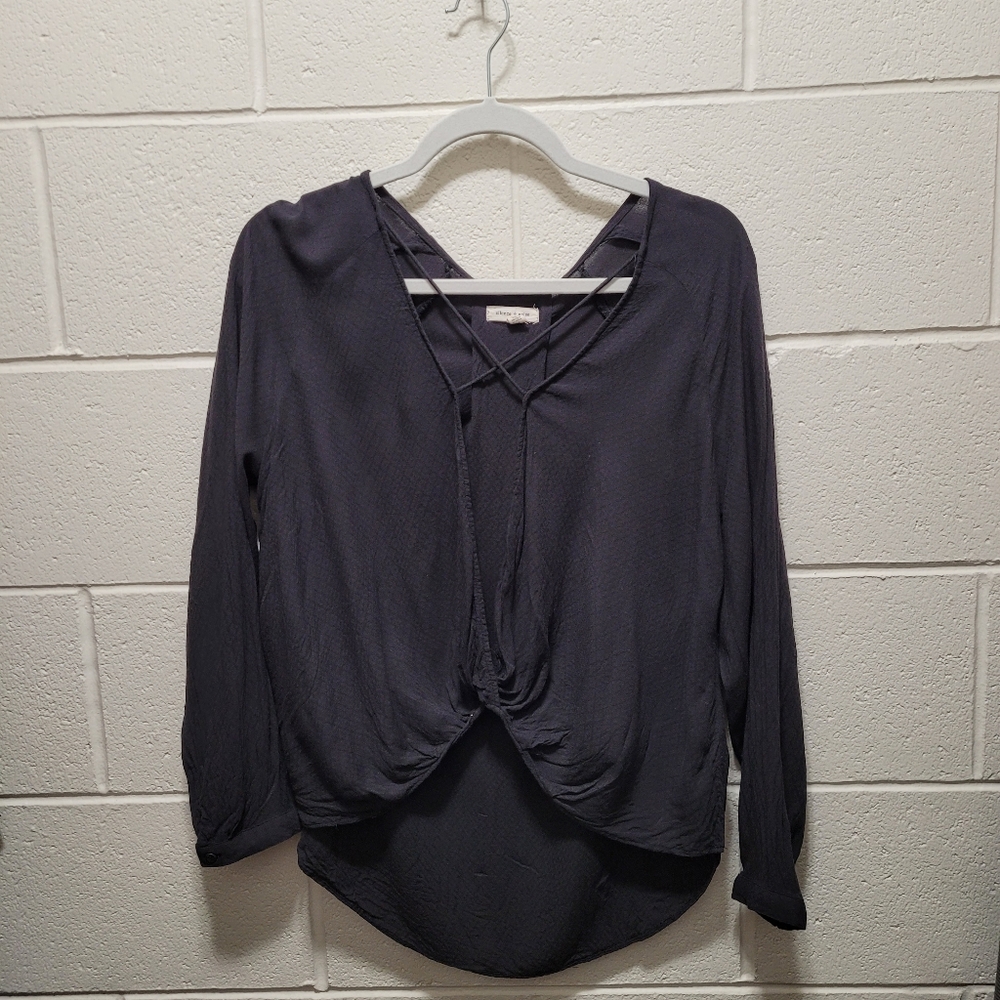 #5 💙 Silence + Noise deep v-neck criss-cross black blouse longsleeve shirt